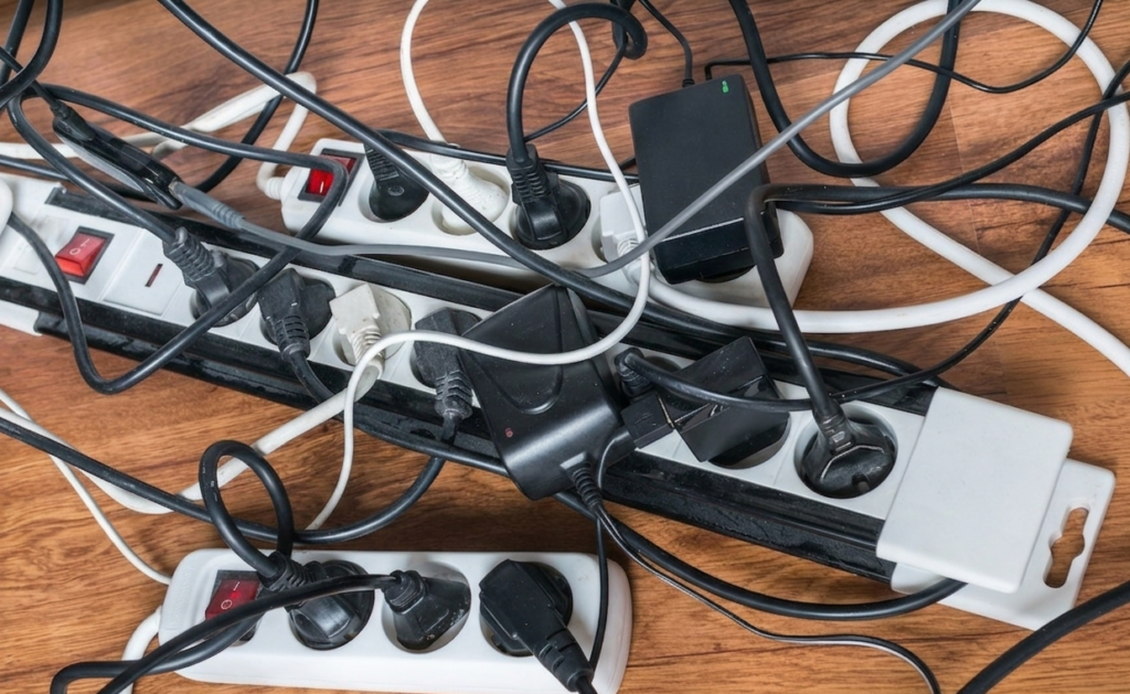Problemas eléctricos urgentes en Zaragoza